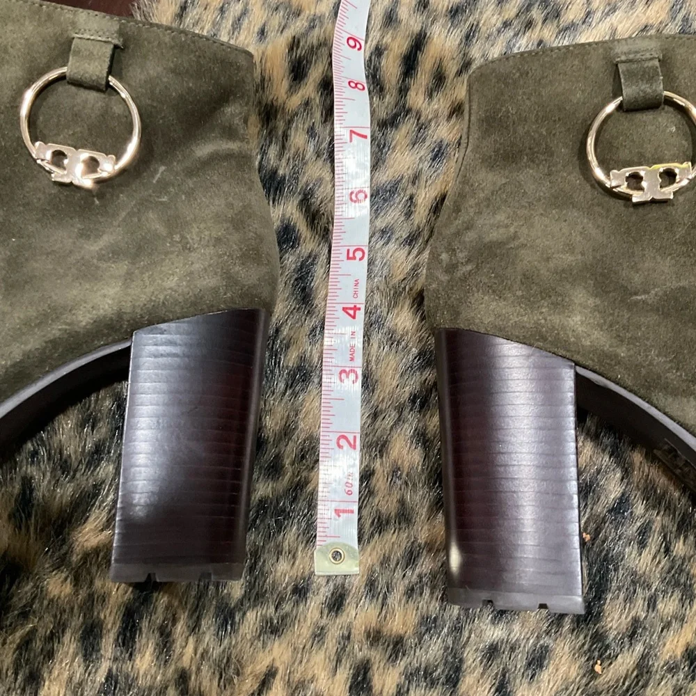 TORY BURCH OLIVE GREEN‎ SUEDE BOOTS